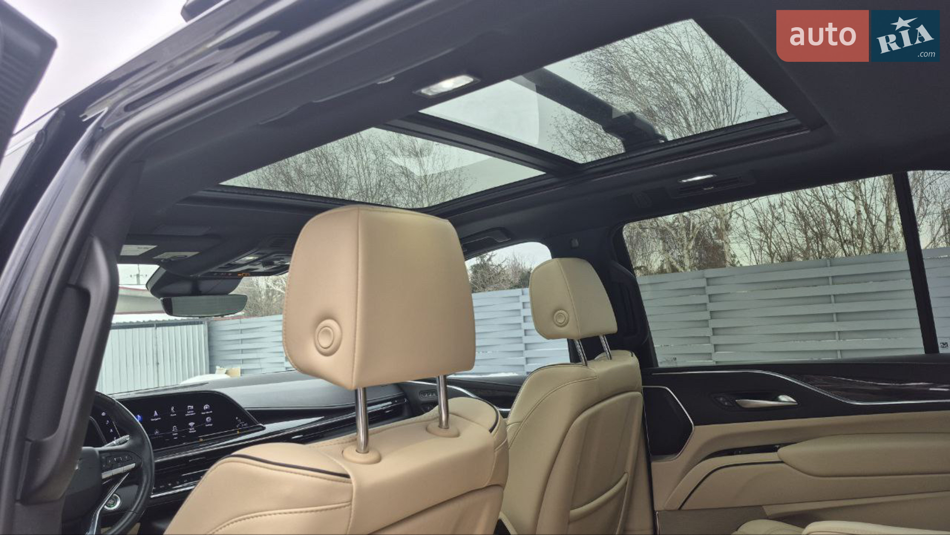 2022 Cadillac Escalade - мініатюра 21