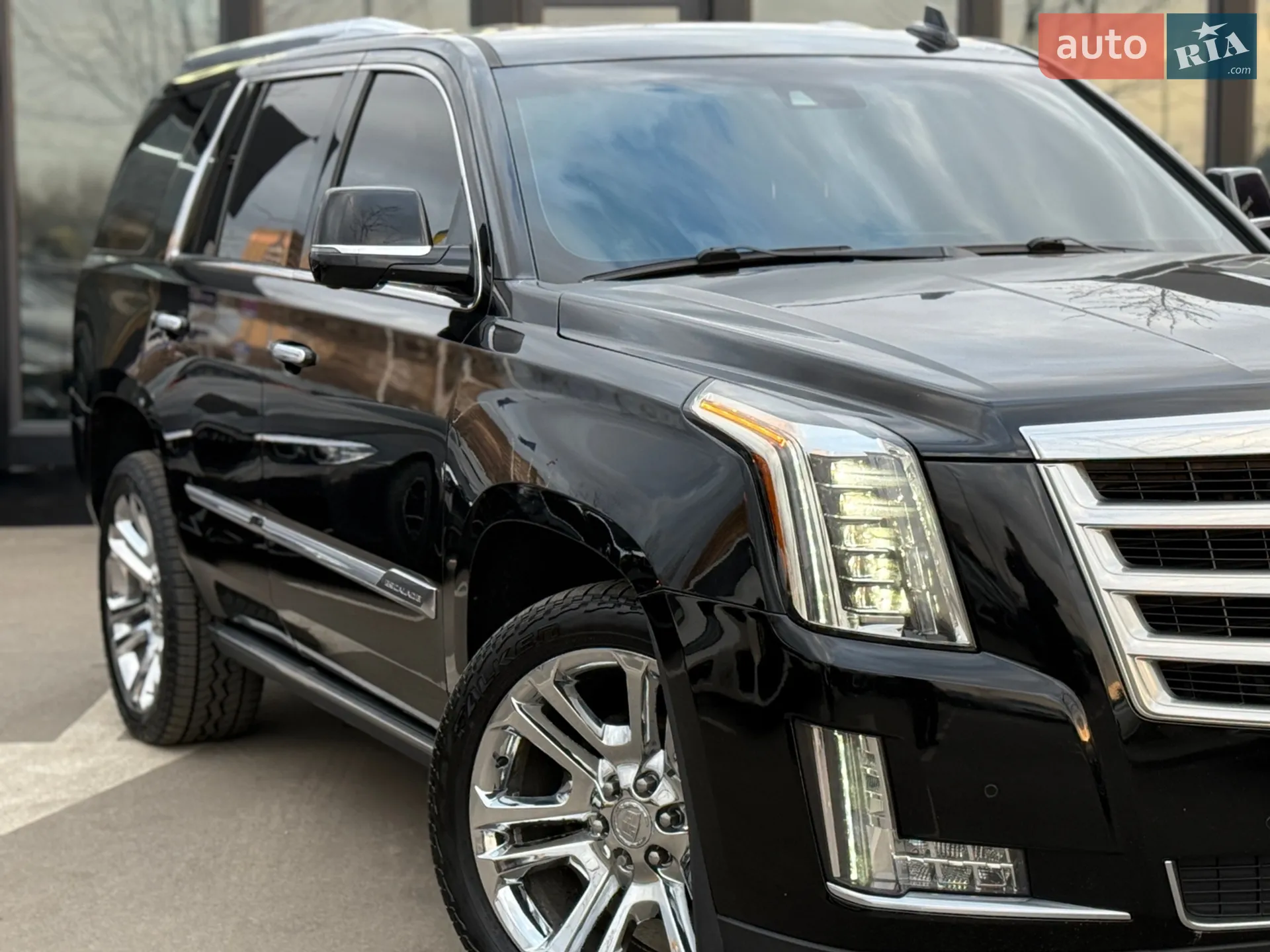 2014 Cadillac Escalade - мініатюра 2