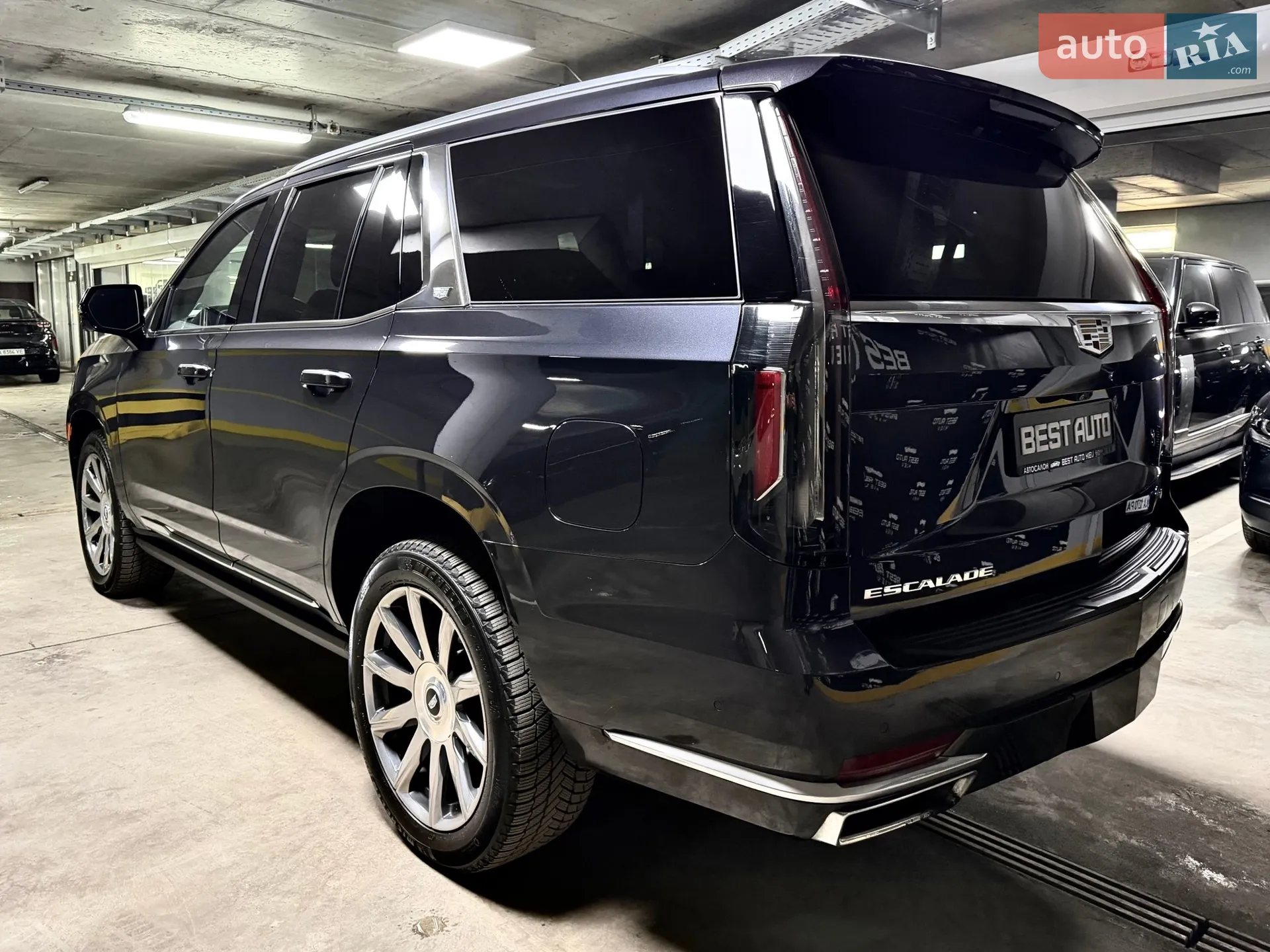 2022 Cadillac Escalade - мініатюра 16