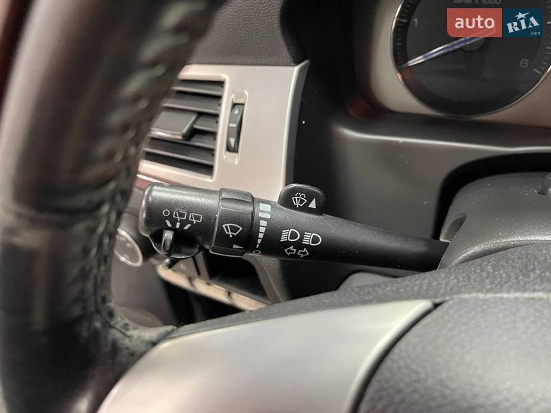 Внедорожник / Кроссовер Cadillac Escalade 2008 в Киеве фото 32 Внедорожник / Кроссовер Cadillac Escalade 2008 в Киеве