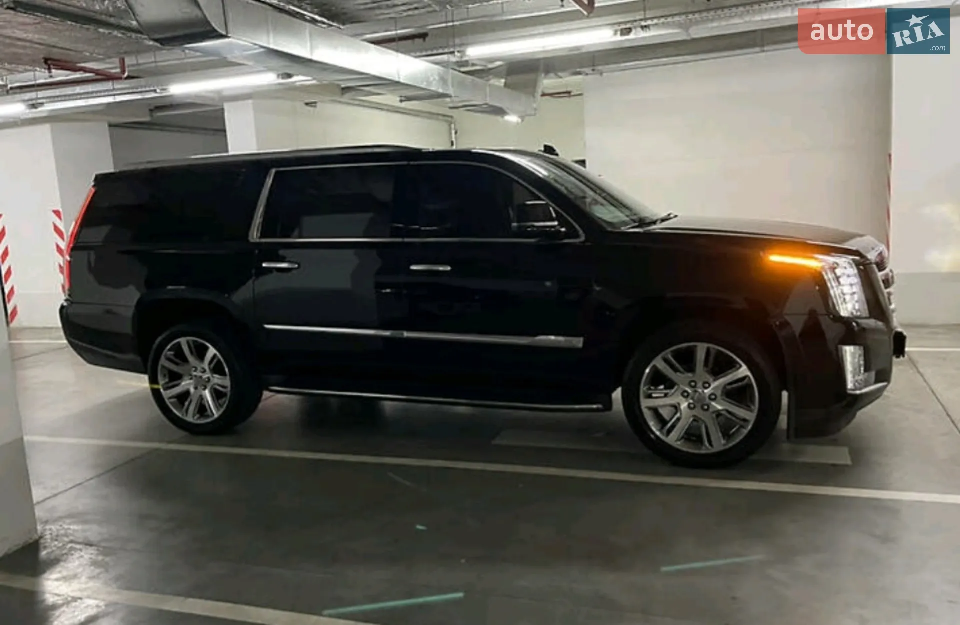 2016 Cadillac Escalade - мініатюра 12