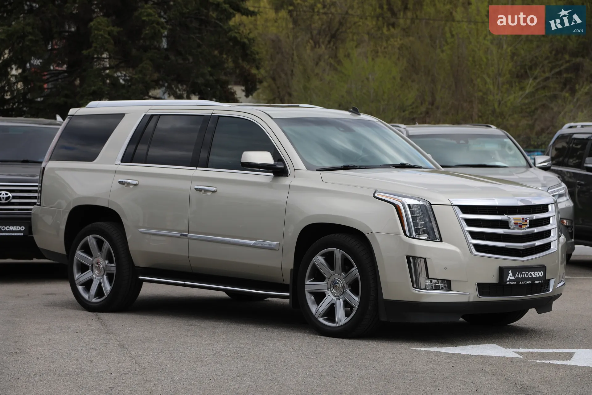2014 Cadillac Escalade - мініатюра 4