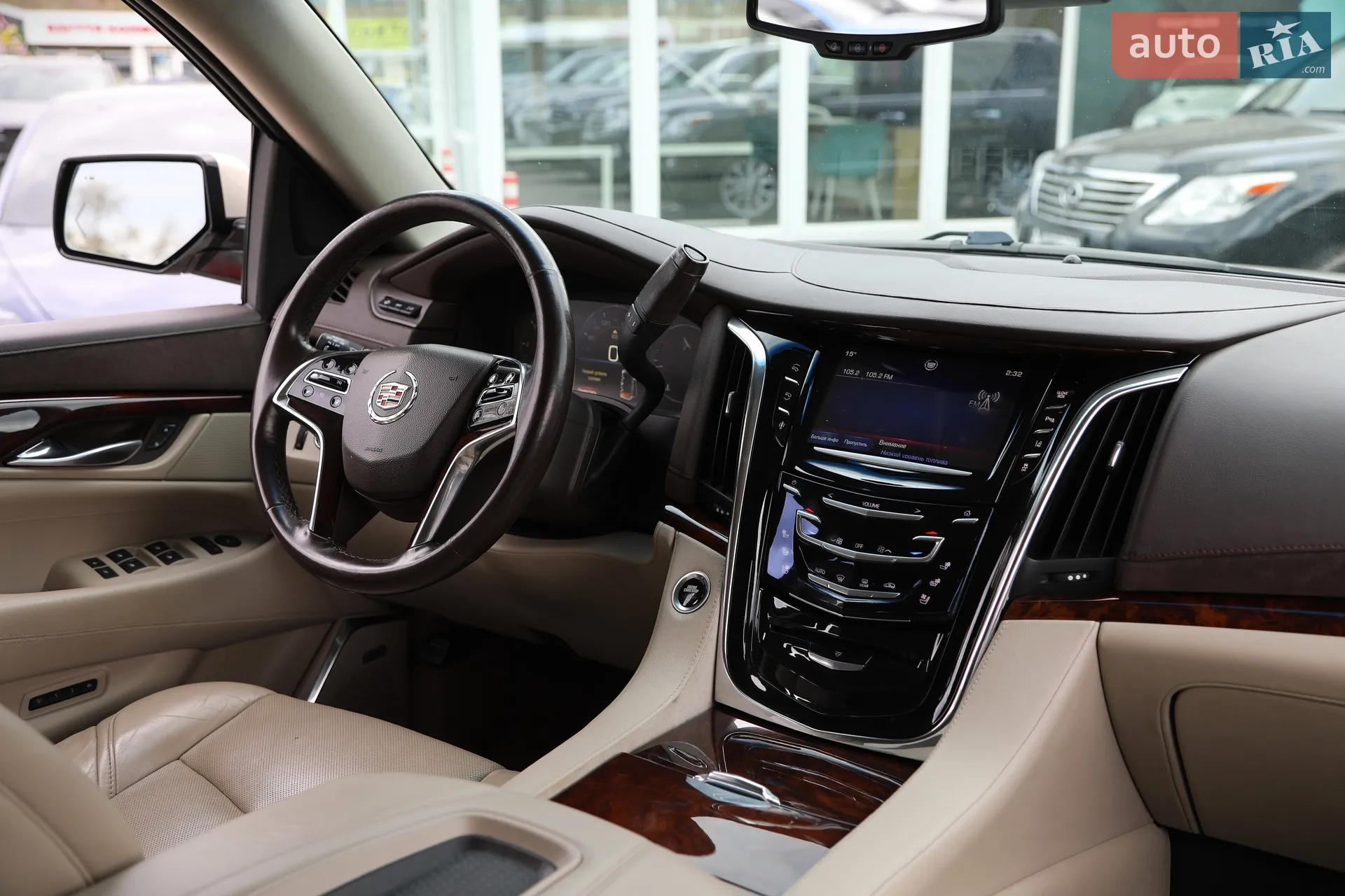 2014 Cadillac Escalade - мініатюра 16