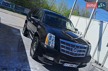 Позашляховик / Кросовер Cadillac Escalade 2011 в Луцьку