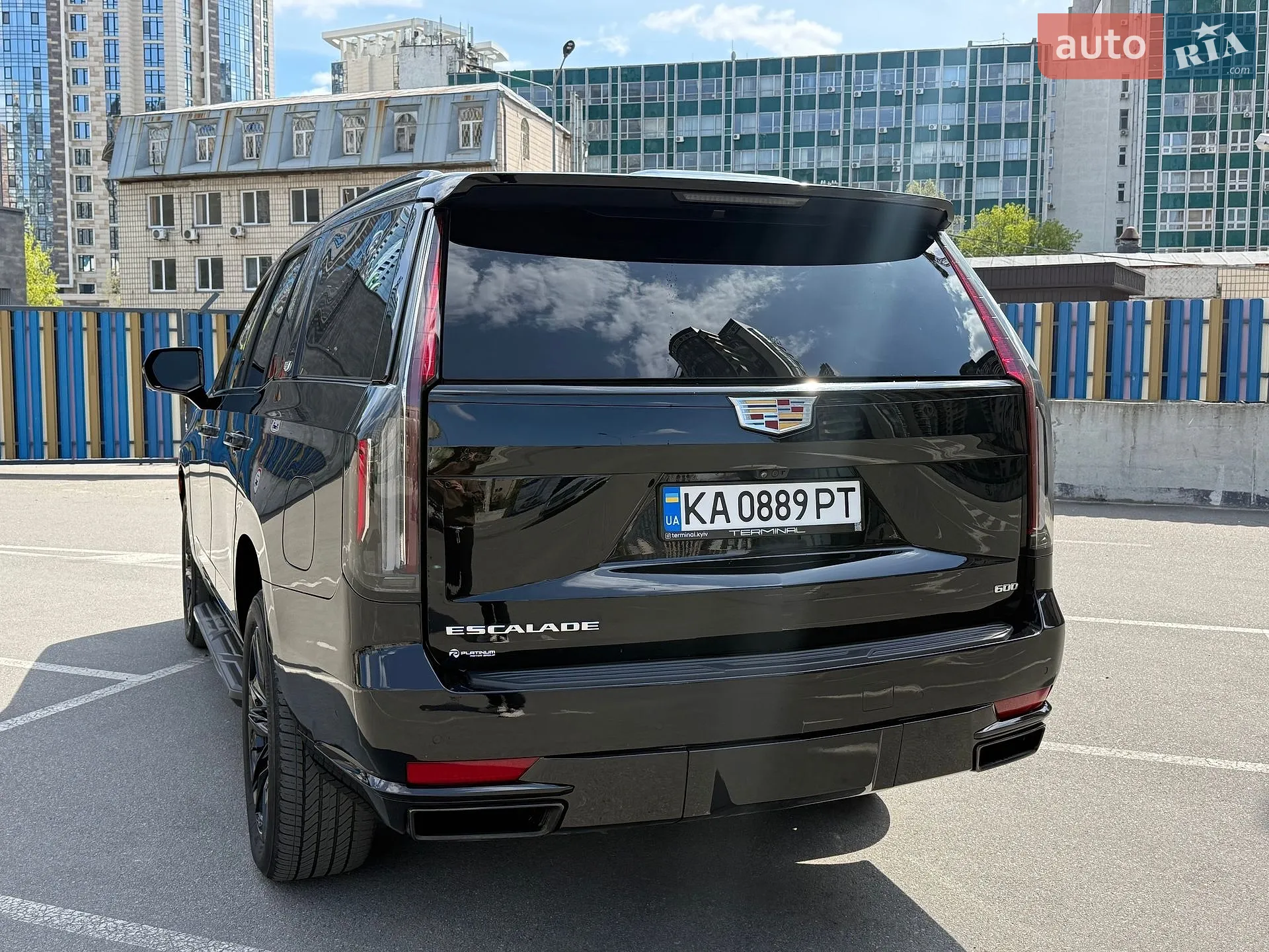 2021 Cadillac Escalade - мініатюра 8