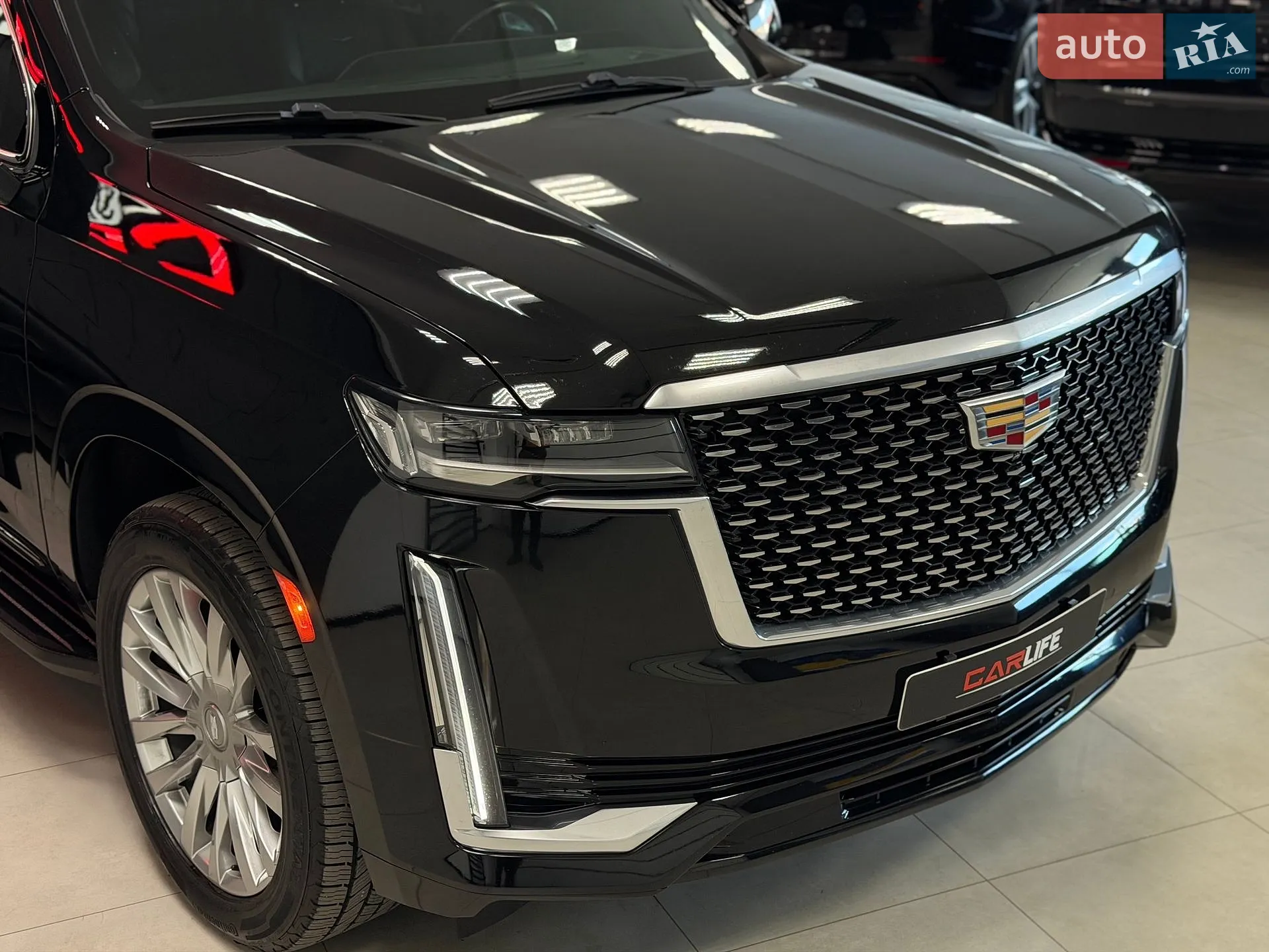 2023 Cadillac Escalade - мініатюра 14