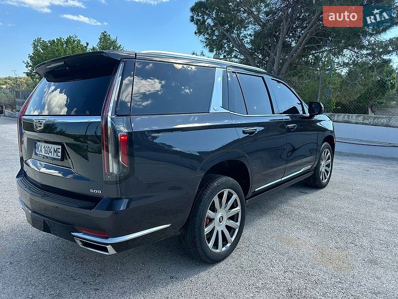 Внедорожник / Кроссовер Cadillac Escalade 2022 в Львове