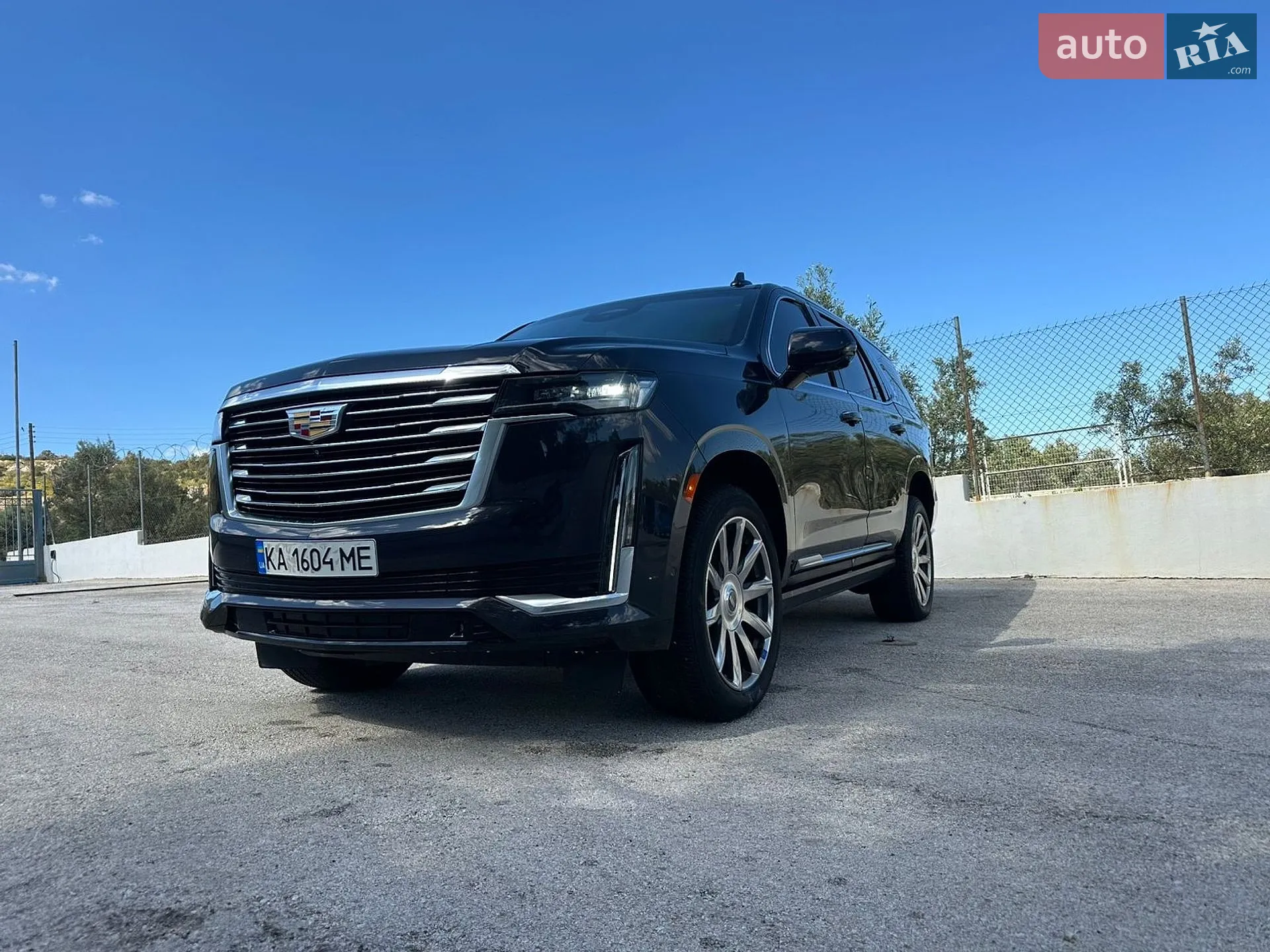 2022 Cadillac Escalade - мініатюра 2