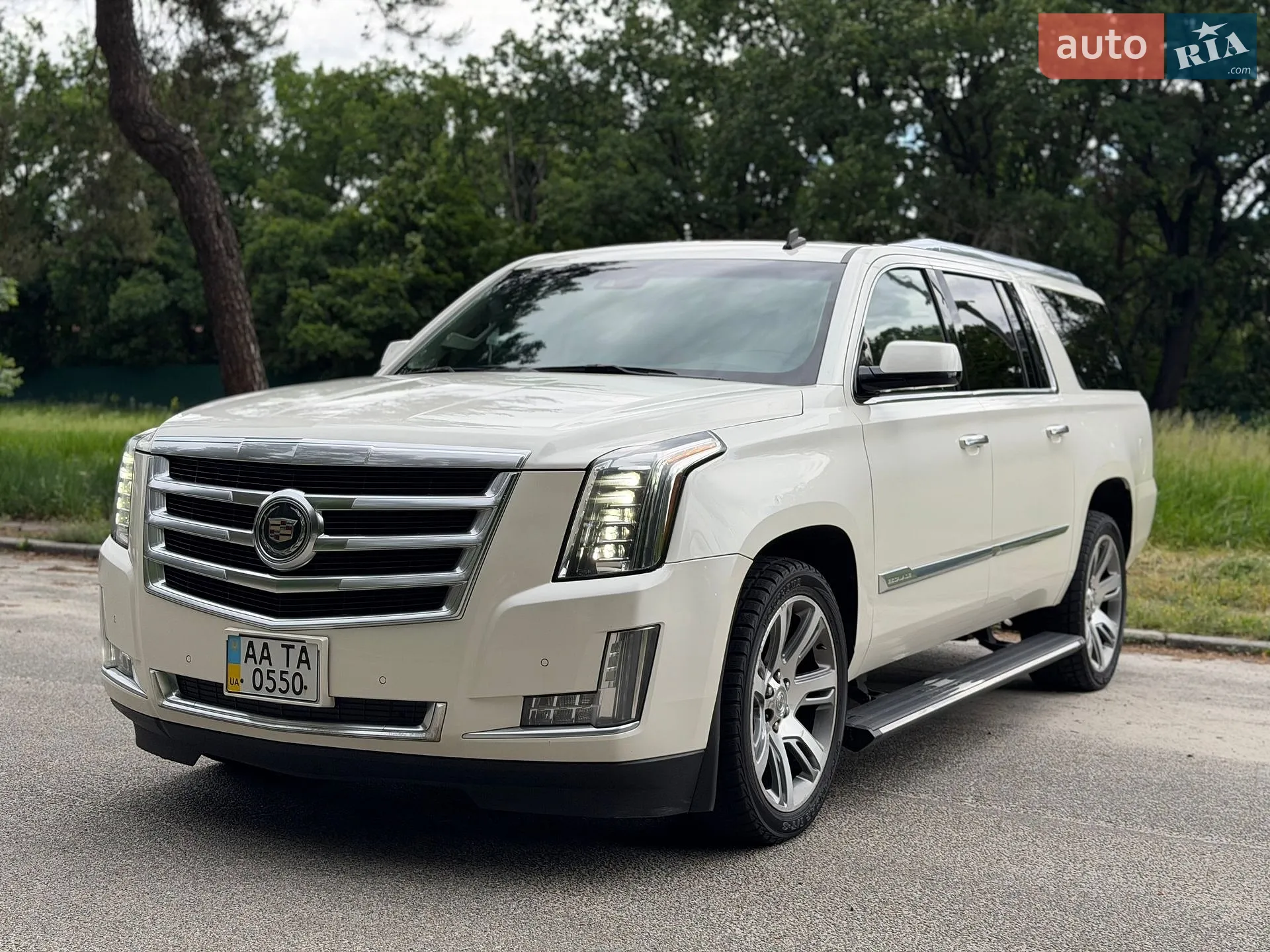 2014 Cadillac Escalade - мініатюра 2