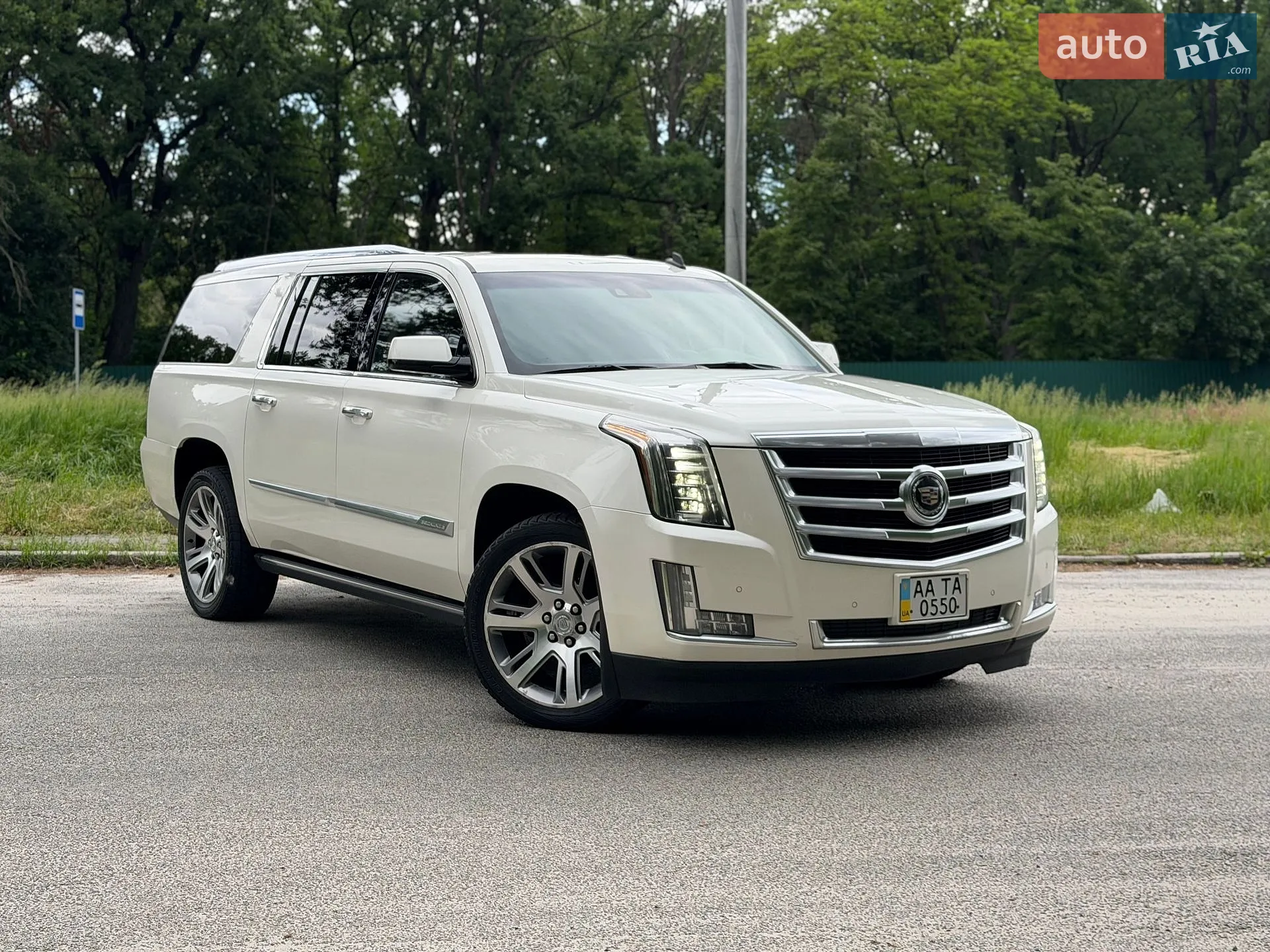 2014 Cadillac Escalade - мініатюра 12