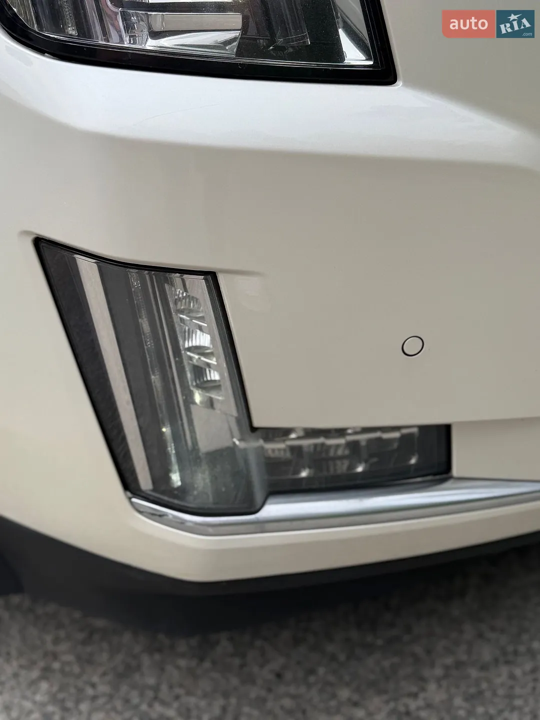 2014 Cadillac Escalade - мініатюра 16