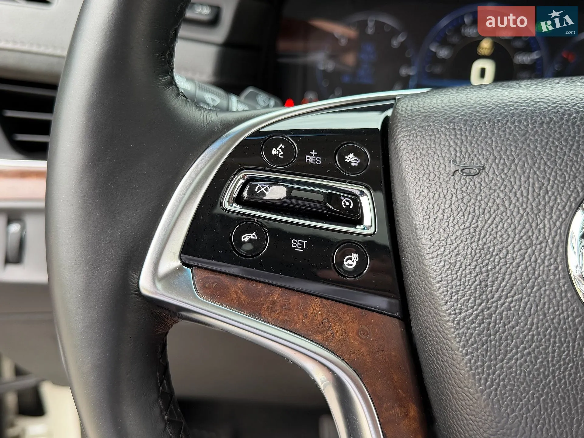 2014 Cadillac Escalade - мініатюра 37