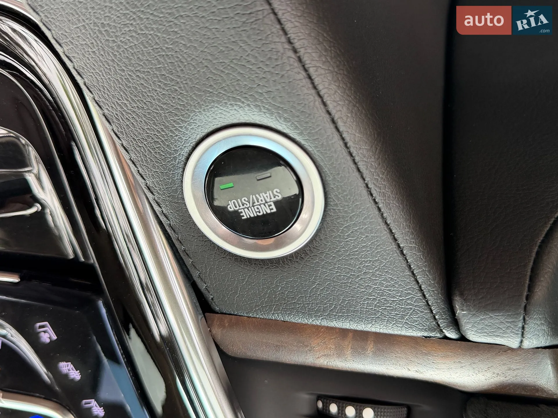 2014 Cadillac Escalade - мініатюра 42