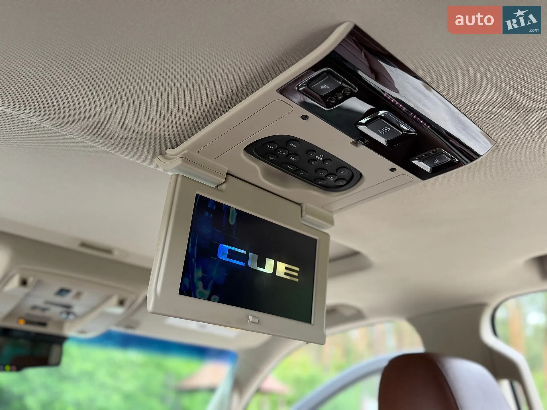 2014 Cadillac Escalade - мініатюра 57