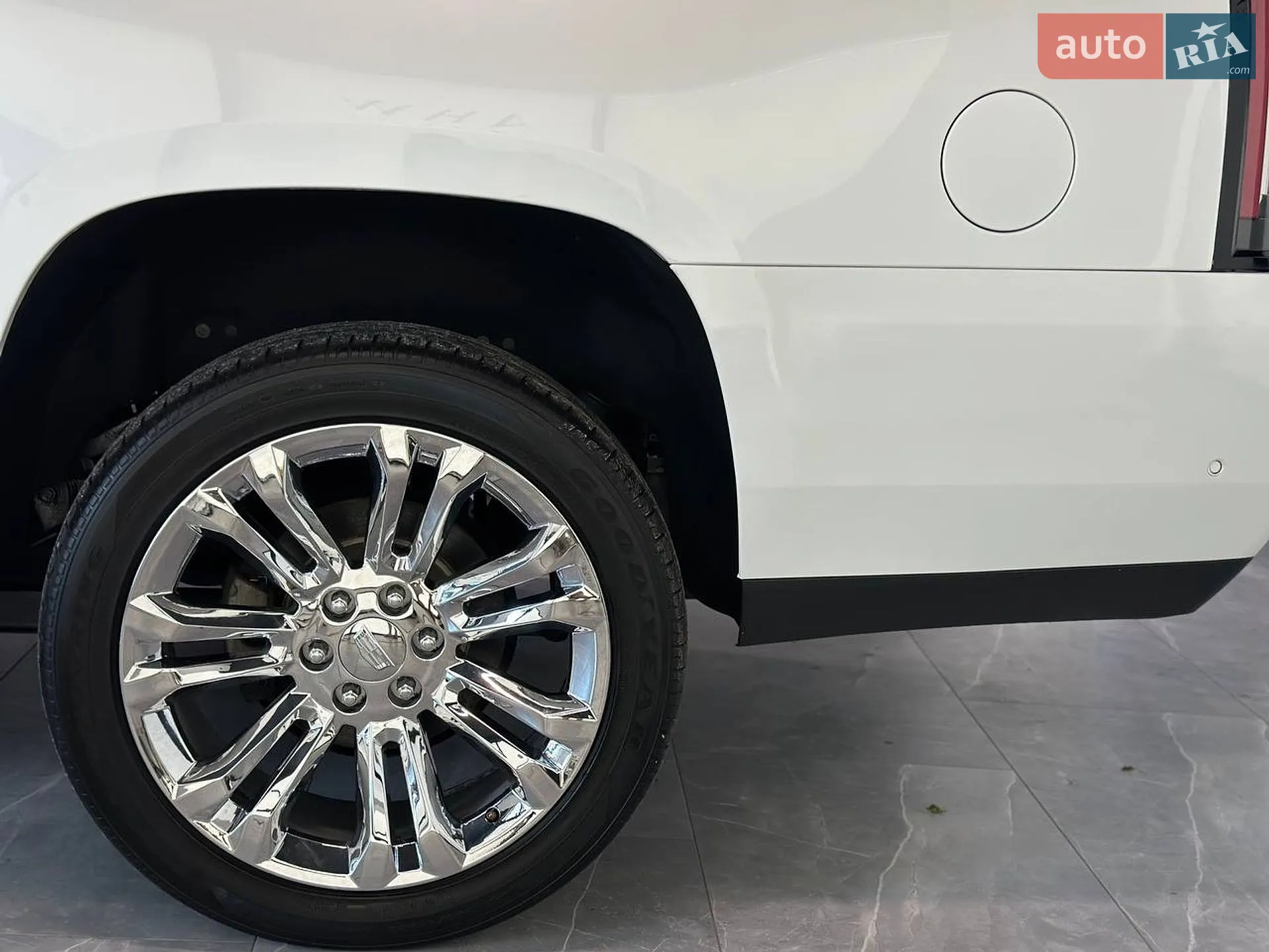 2017 Cadillac Escalade - мініатюра 7