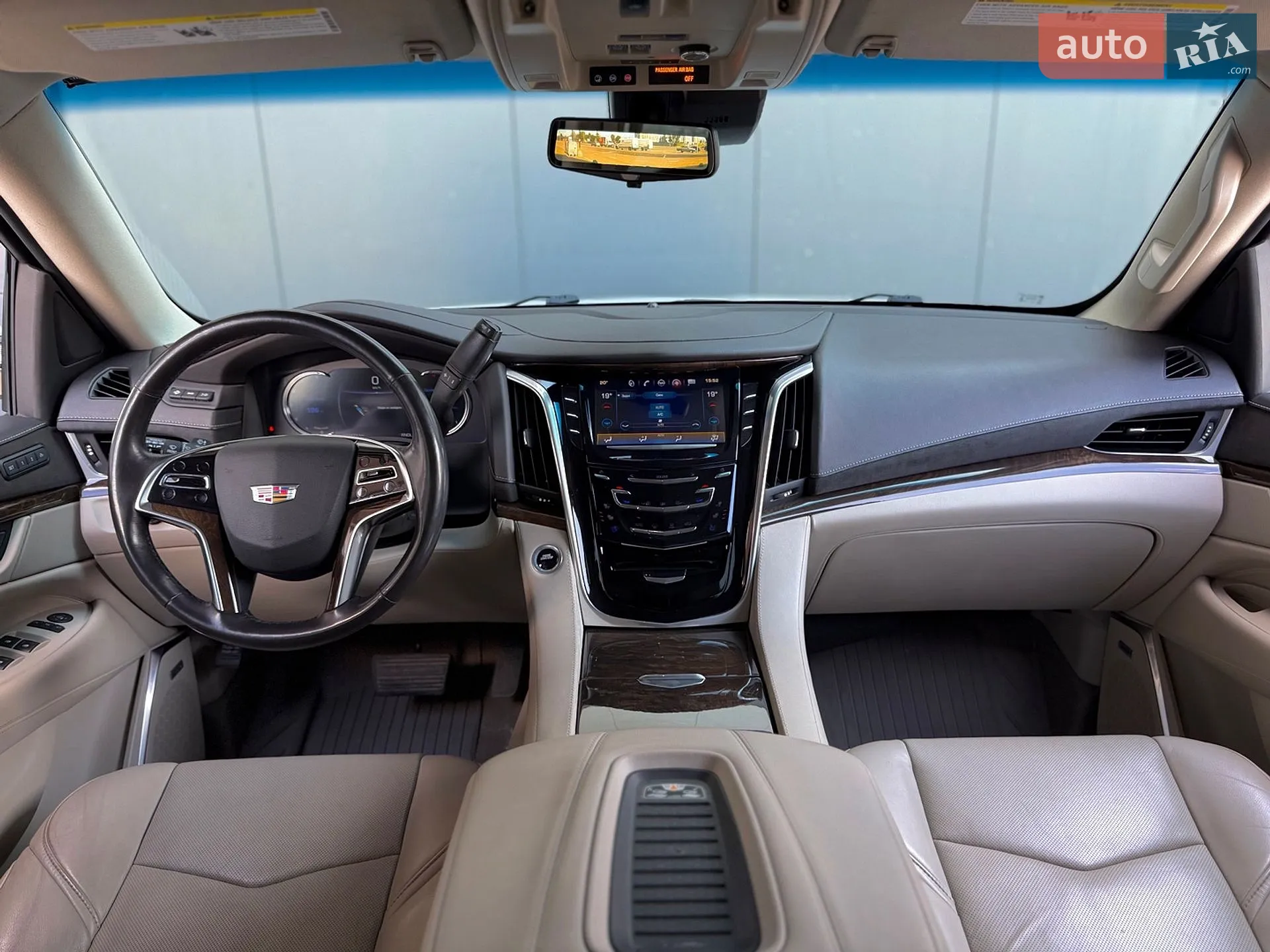 2018 Cadillac Escalade - мініатюра 30