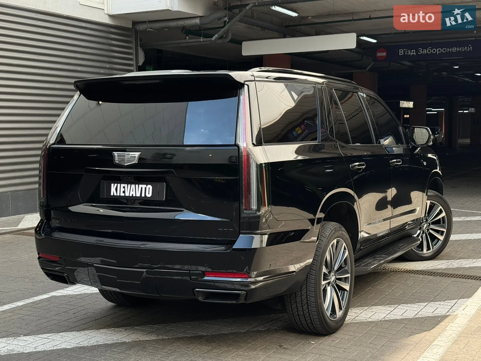 2024 Cadillac Escalade - мініатюра 10