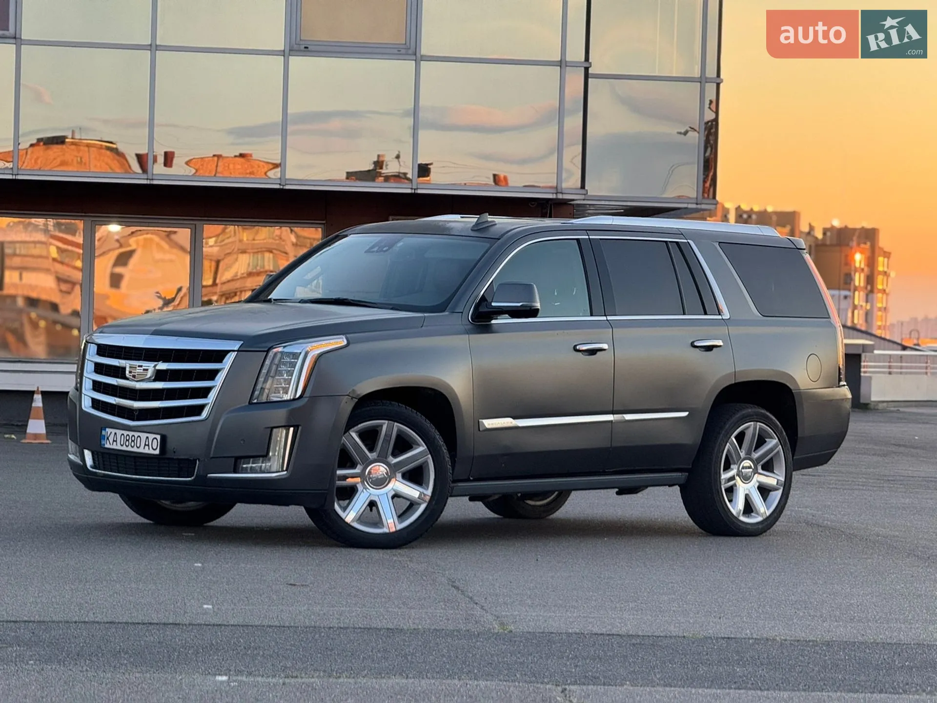 2015 Cadillac Escalade - мініатюра 2