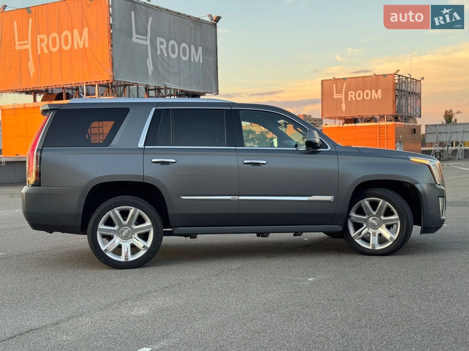 2015 Cadillac Escalade - мініатюра 11