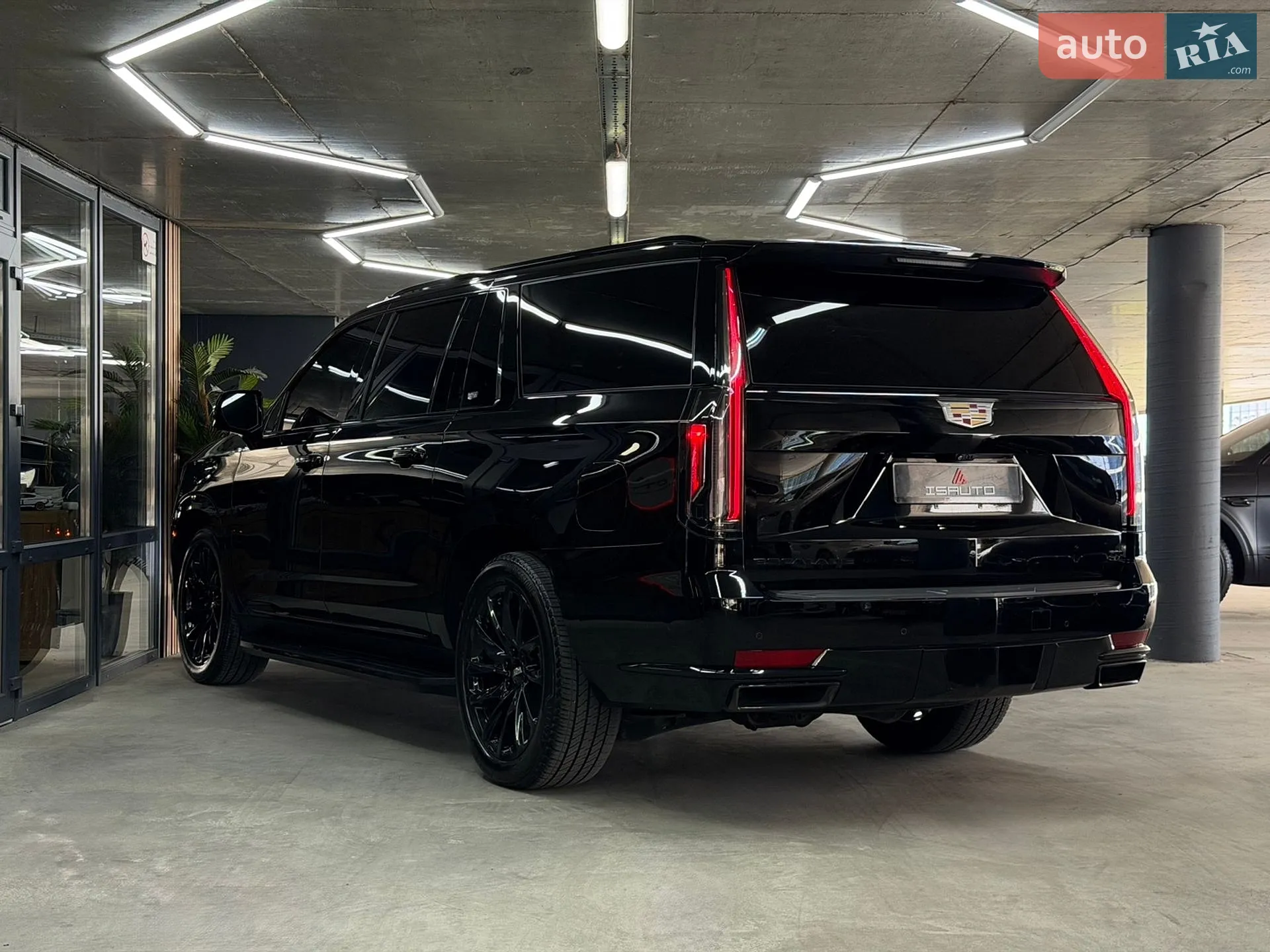 2021 Cadillac Escalade - мініатюра 11