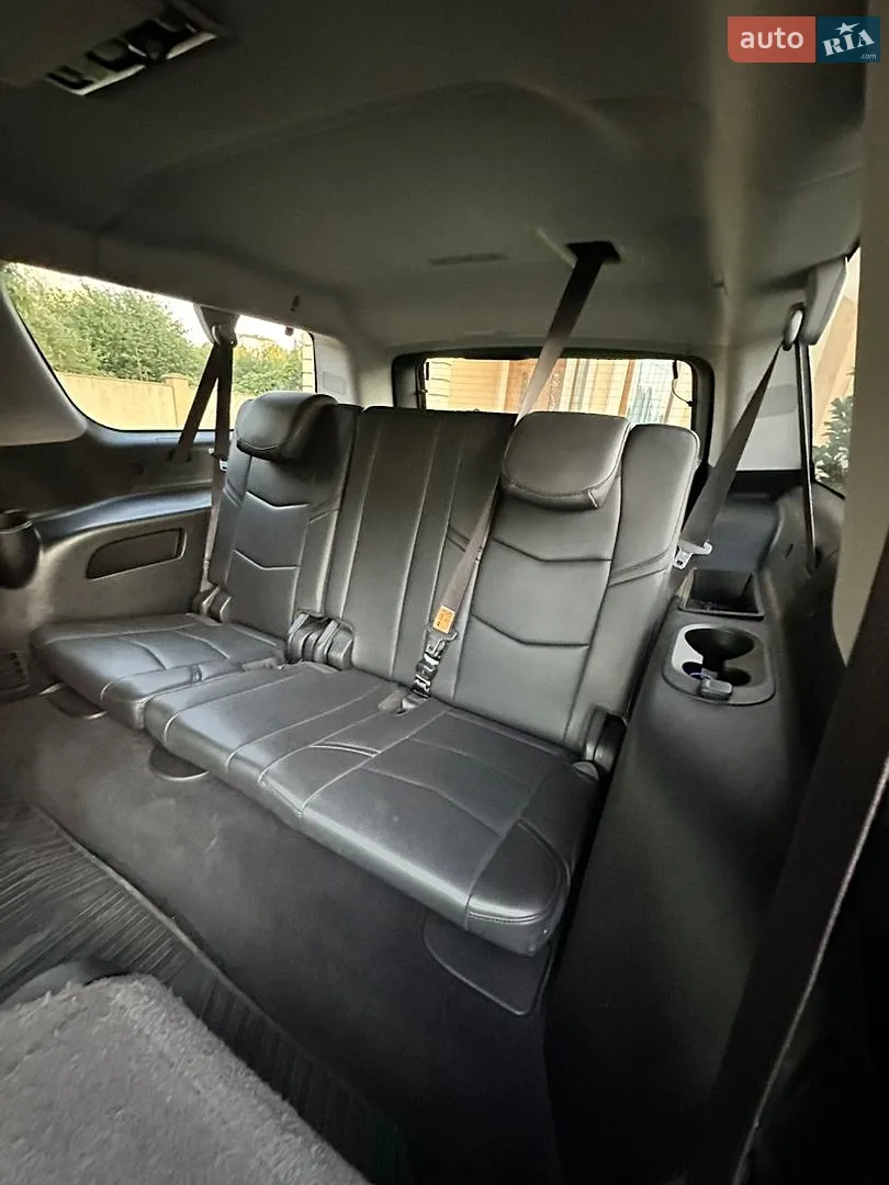 2018 Cadillac Escalade - мініатюра 27