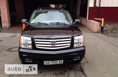 Внедорожник / Кроссовер Cadillac Escalade 2004 в 