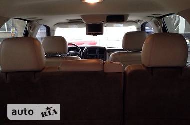 Внедорожник / Кроссовер Cadillac Escalade 2004 в 