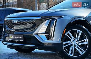 Внедорожник / Кроссовер Cadillac Lyriq 2024 в 