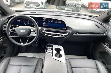 Позашляховик / Кросовер Cadillac Lyriq 2023 в 