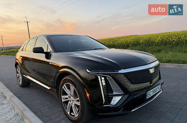 Внедорожник / Кроссовер Cadillac Lyriq 2023 в 