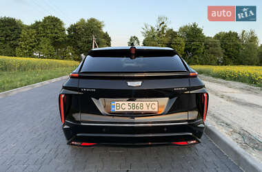 Внедорожник / Кроссовер Cadillac Lyriq 2023 в 