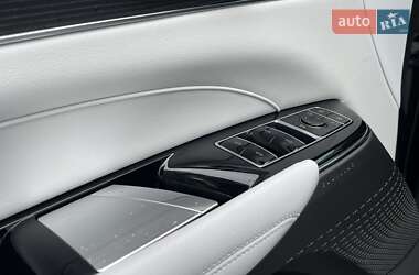 Внедорожник / Кроссовер Cadillac Lyriq 2023 в 