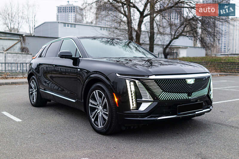 Позашляховик / Кросовер Cadillac Lyriq 2023 в 