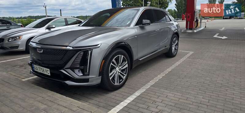 Позашляховик / Кросовер Cadillac Lyriq 2023 в Києві