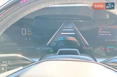 Универсал Cadillac Lyriq 2023 в 