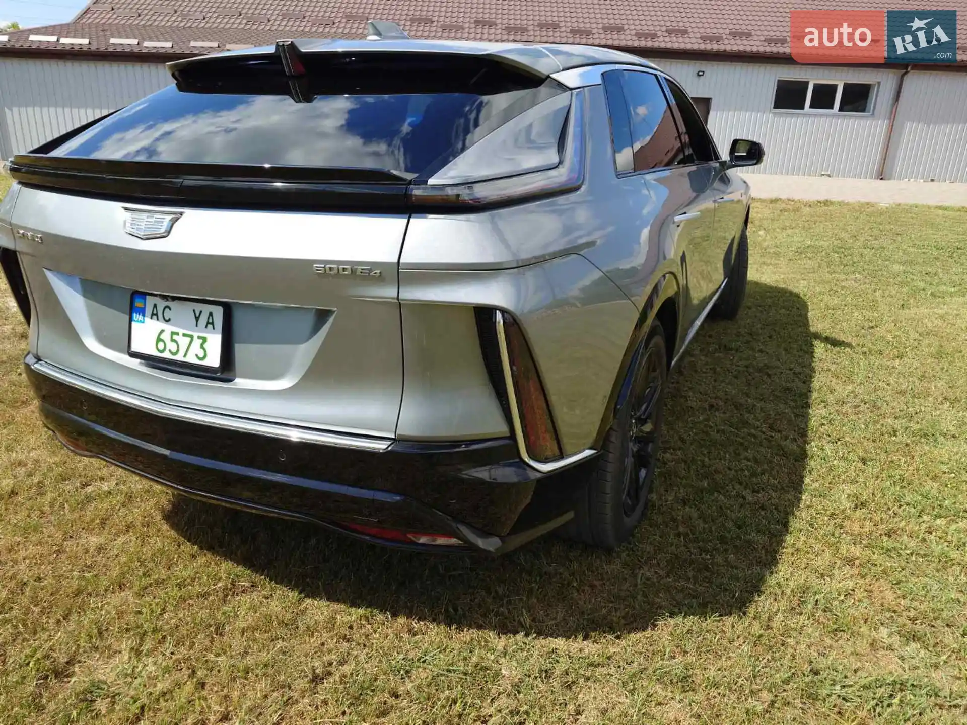 2023 Cadillac Lyriq - мініатюра 4