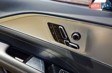 Фастбэк Cadillac Lyriq 2023 в 