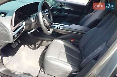 Фастбэк Cadillac Lyriq 2023 в 