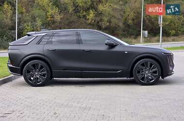 Внедорожник / Кроссовер Cadillac Lyriq 2024 в 