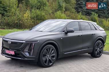 Позашляховик / Кросовер Cadillac Lyriq 2024 в Тернополі