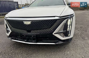 Внедорожник / Кроссовер Cadillac Lyriq 2023 в 