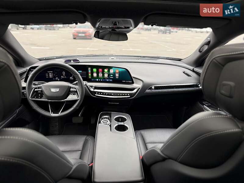 Внедорожник / Кроссовер Cadillac Lyriq 2023 в Киеве
