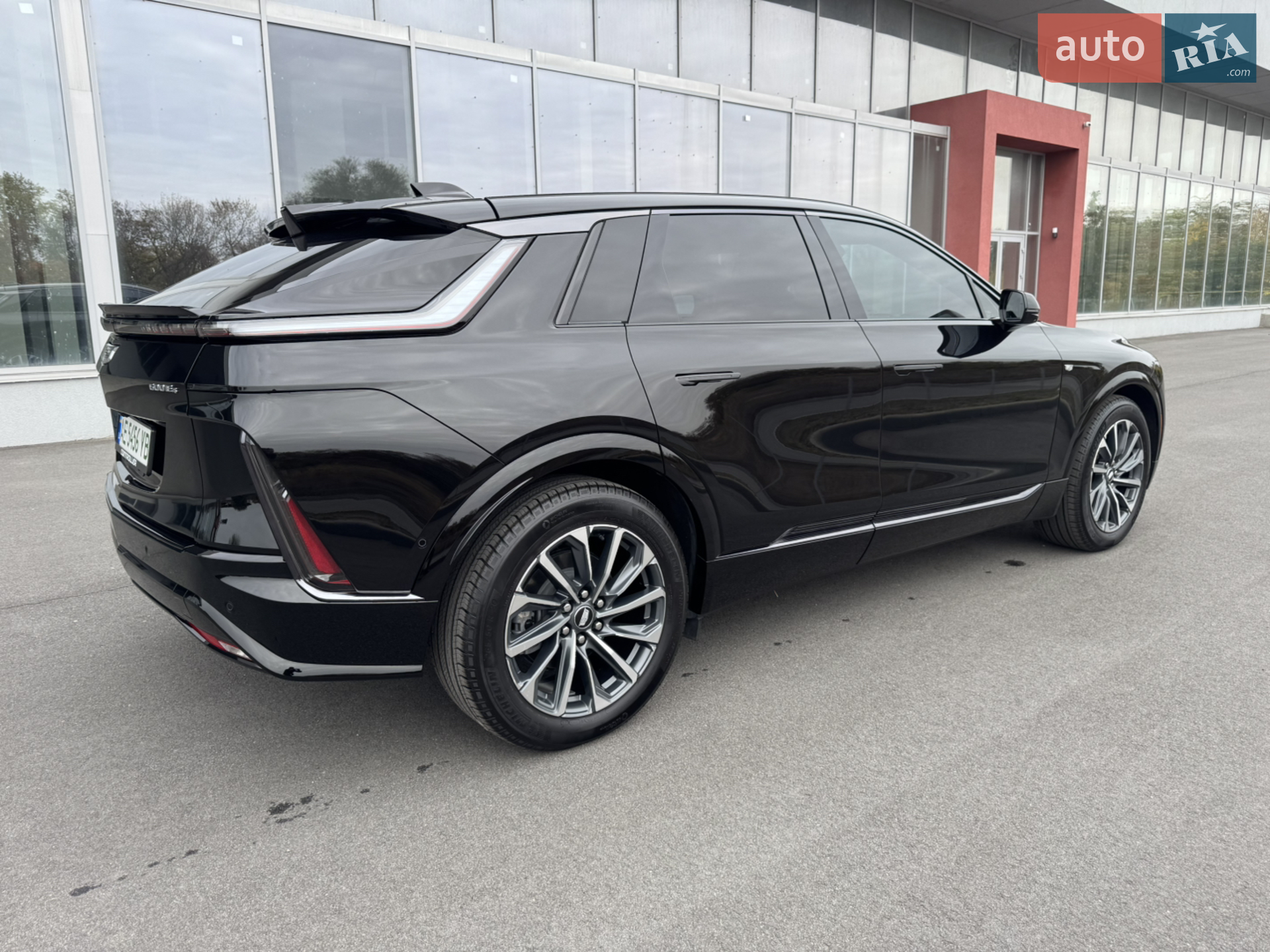 2023 Cadillac Lyriq - мініатюра 9