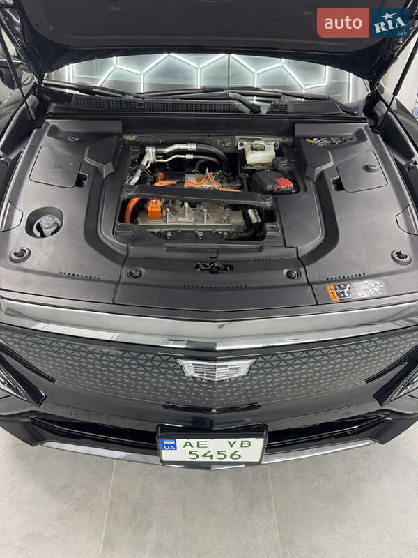 Універсал Cadillac Lyriq 2023 в Дніпрі фото 29 Універсал Cadillac Lyriq 2023 в Дніпрі