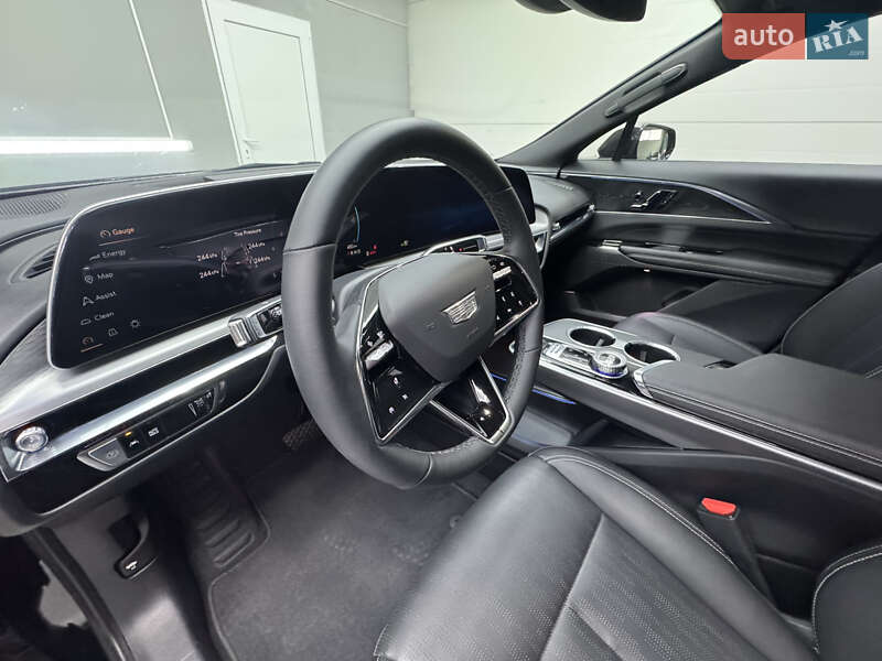 Універсал Cadillac Lyriq 2023 в Дніпрі фото 36 Універсал Cadillac Lyriq 2023 в Дніпрі