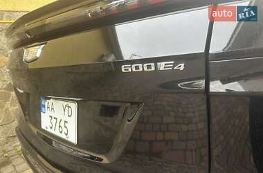 Позашляховик / Кросовер Cadillac Lyriq 2023 в 