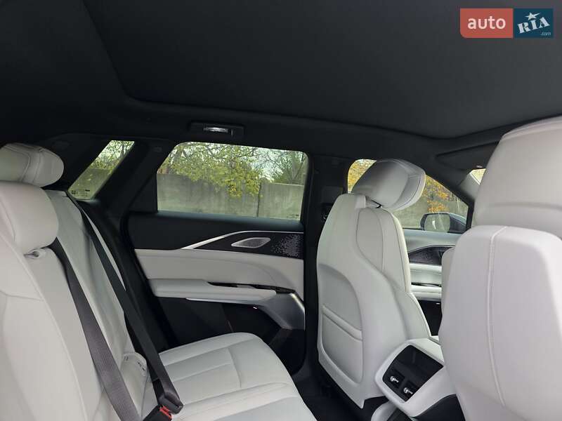 Позашляховик / Кросовер Cadillac Lyriq 2022 в Ніжині