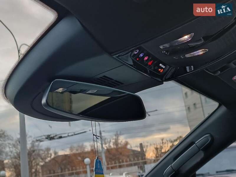 Універсал Cadillac Lyriq 2023 в Харкові