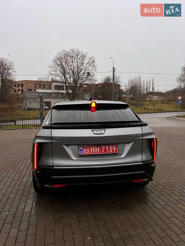 Позашляховик / Кросовер Cadillac Lyriq 2024 в Рівному