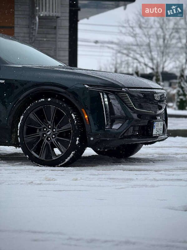 Позашляховик / Кросовер Cadillac Lyriq 2024 в Чернівцях фото 7 Позашляховик / Кросовер Cadillac Lyriq 2024 в Чернівцях